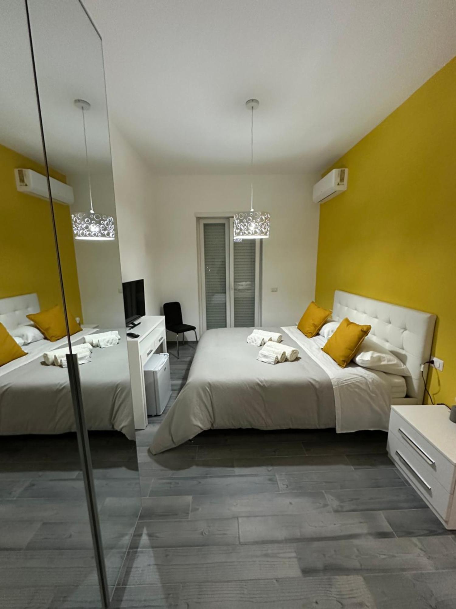 La Parthenope Suites Portici Extérieur photo